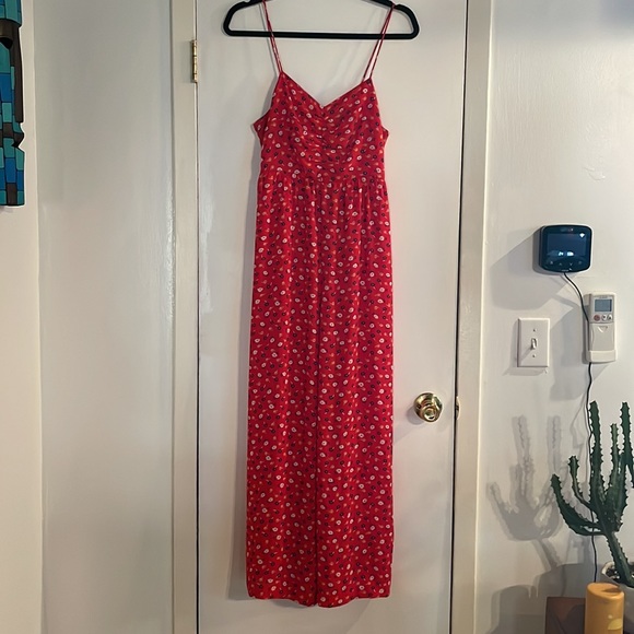 Madewell Red Jumpsuit with pockets - Picture 5 of 9